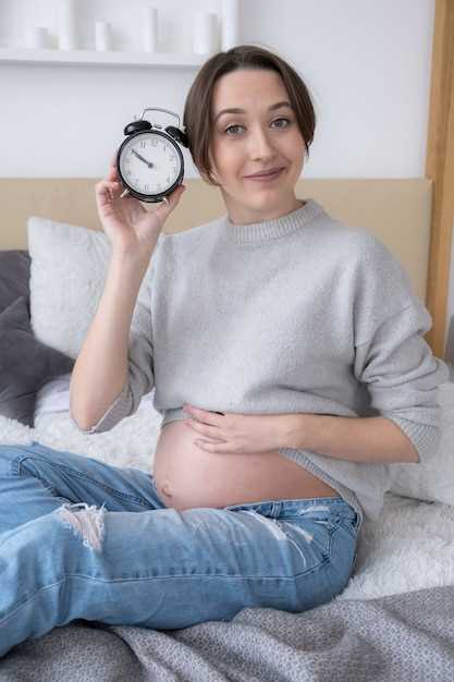 Сколько времени обычно проходит между схватками у женщин перед родами?